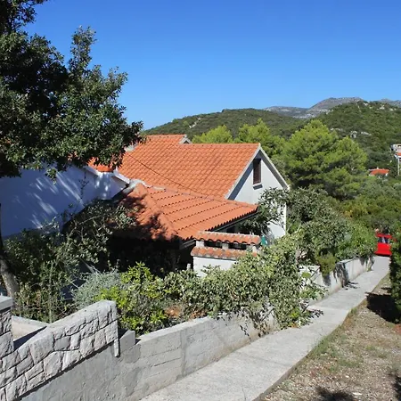 With Parking Spaces Zrnovska Banja, Korcula - 9226 Διαμέρισμα Zrnovo