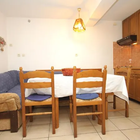 With A Parking Space Zrnovska Banja, Korcula - 9226 Appartement