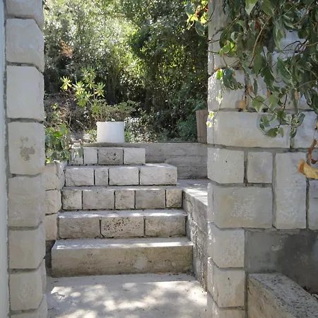 Apartamento With Parking Spaces Zrnovska Banja, Korcula - 9226 Zrnovo