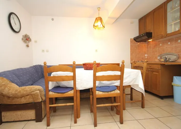 With Parking Spaces Zrnovska Banja, Korcula - 9226 Apartment