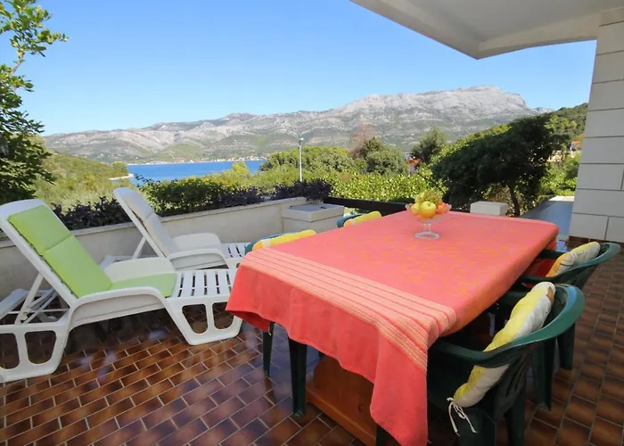 With Parking Spaces Zrnovska Banja, Korcula - 9226 Apartment Zrnovo