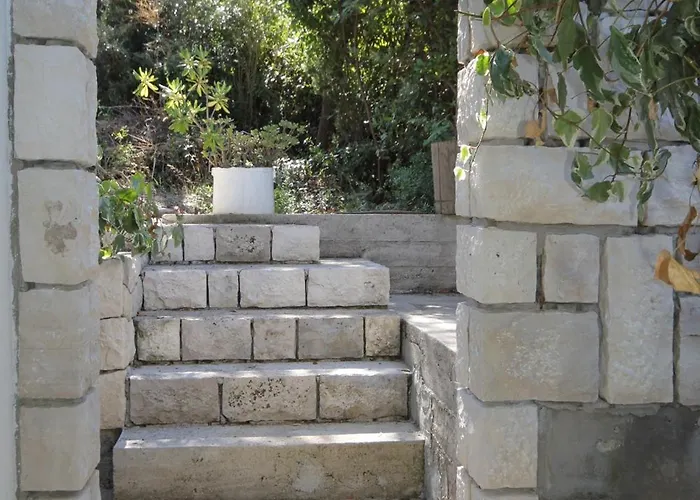 Apartman With Parking Spaces Zrnovska Banja, Korcula - 9226 Žrnovo